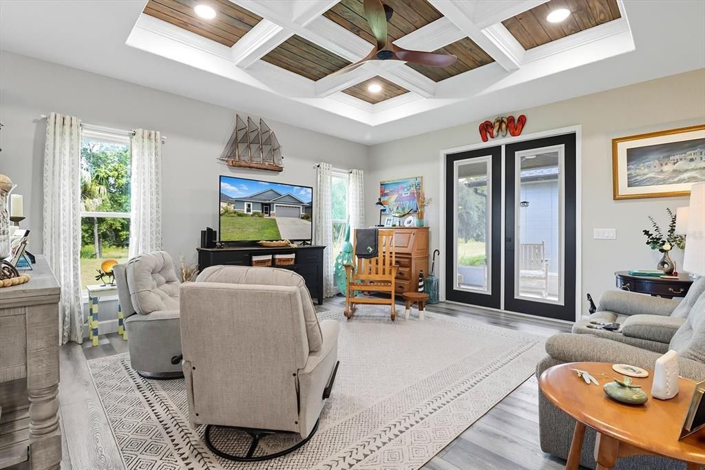 For Sale: $384,500 (3 beds, 2 baths, 1754 Square Feet)