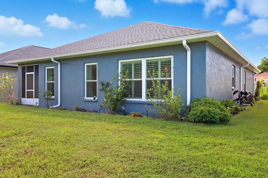 For Sale: $384,500 (3 beds, 2 baths, 1754 Square Feet)