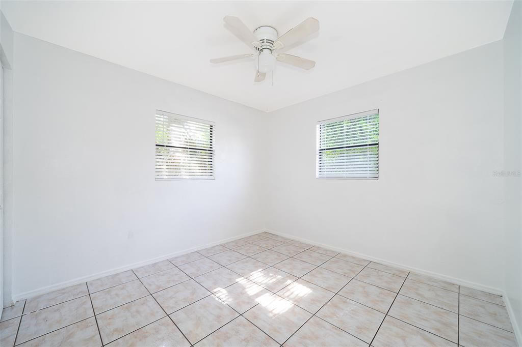 For Sale: $560,000 (3 beds, 0 baths, 1416 Square Feet)