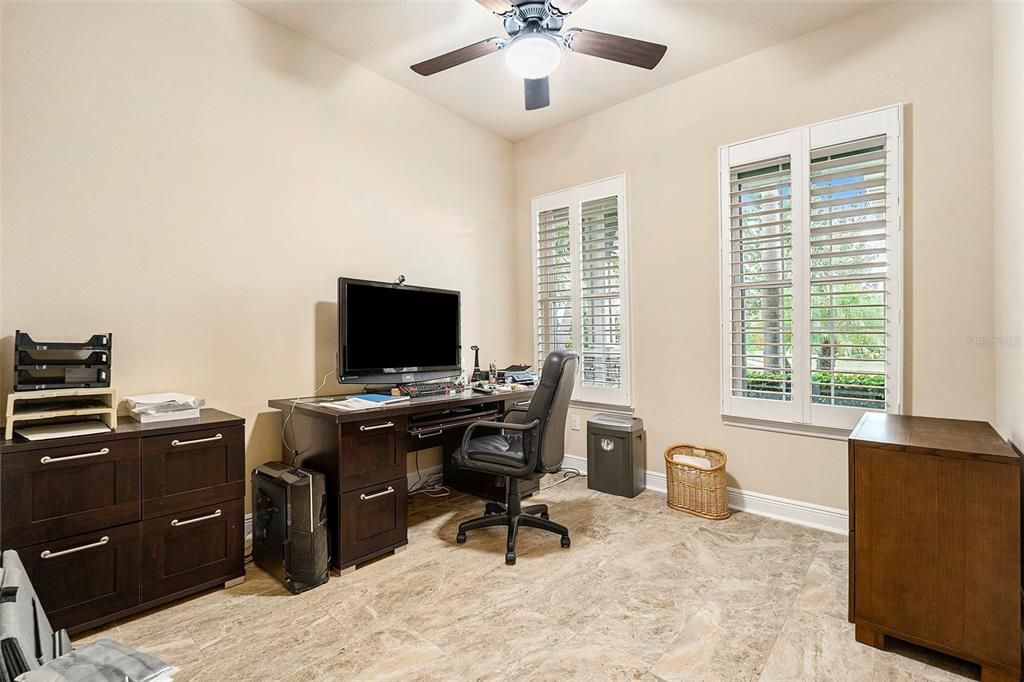 出租: $3,750 (3 贝兹, 2 浴室, 2153 平方英尺)