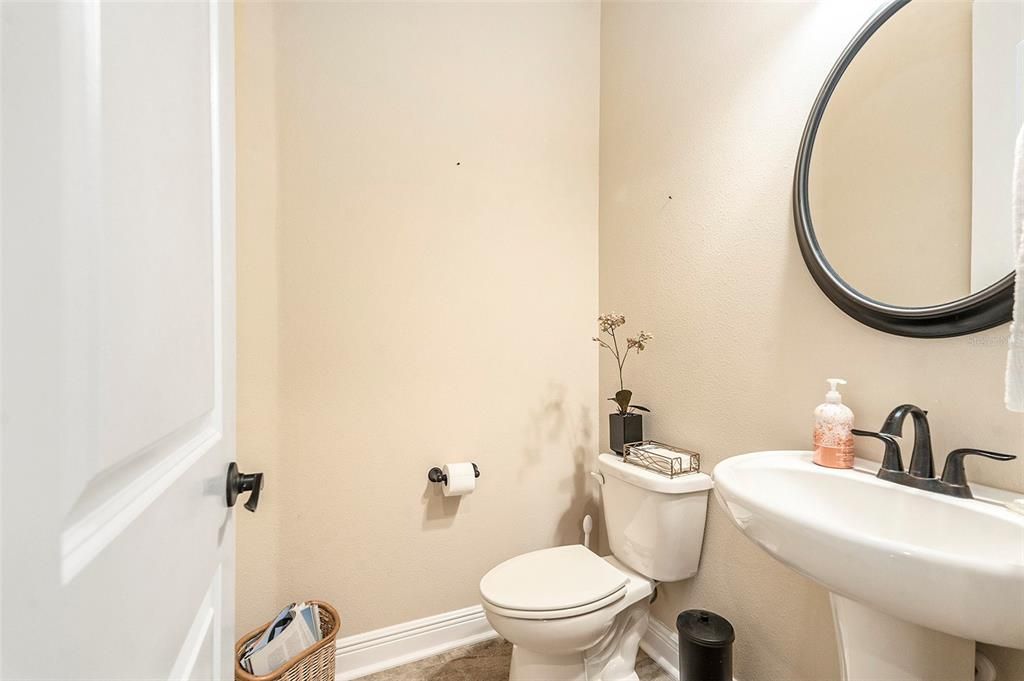 出租: $3,750 (3 贝兹, 2 浴室, 2153 平方英尺)