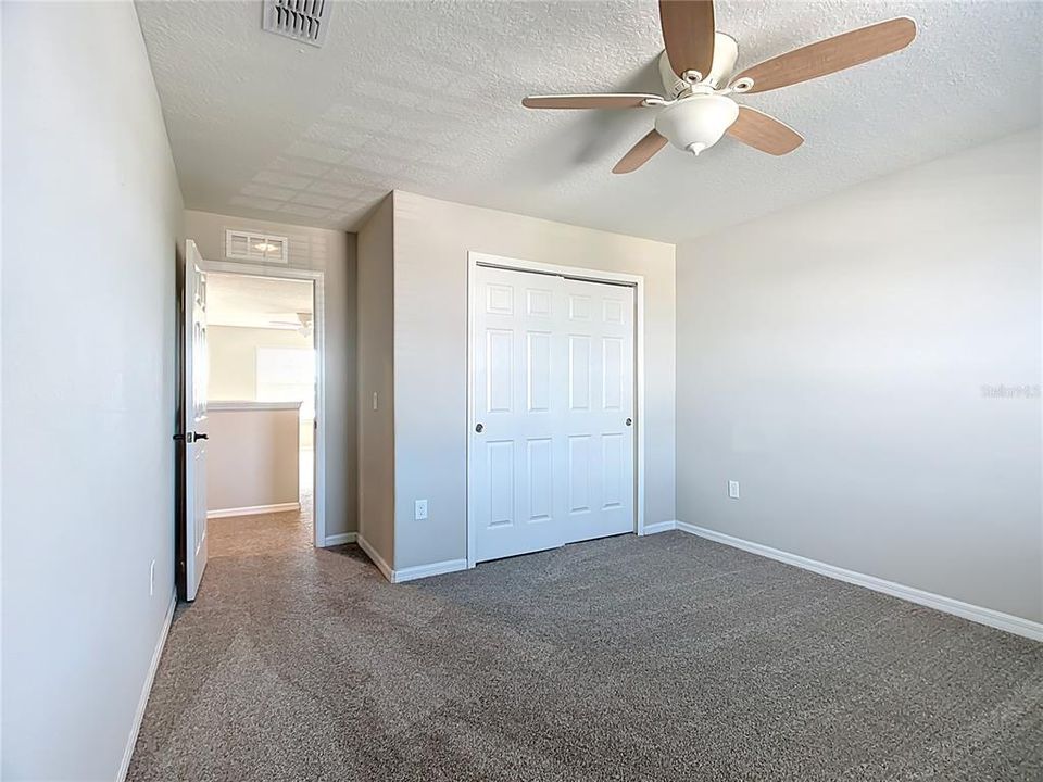 待售: $419,000 (5 贝兹, 3 浴室, 2705 平方英尺)