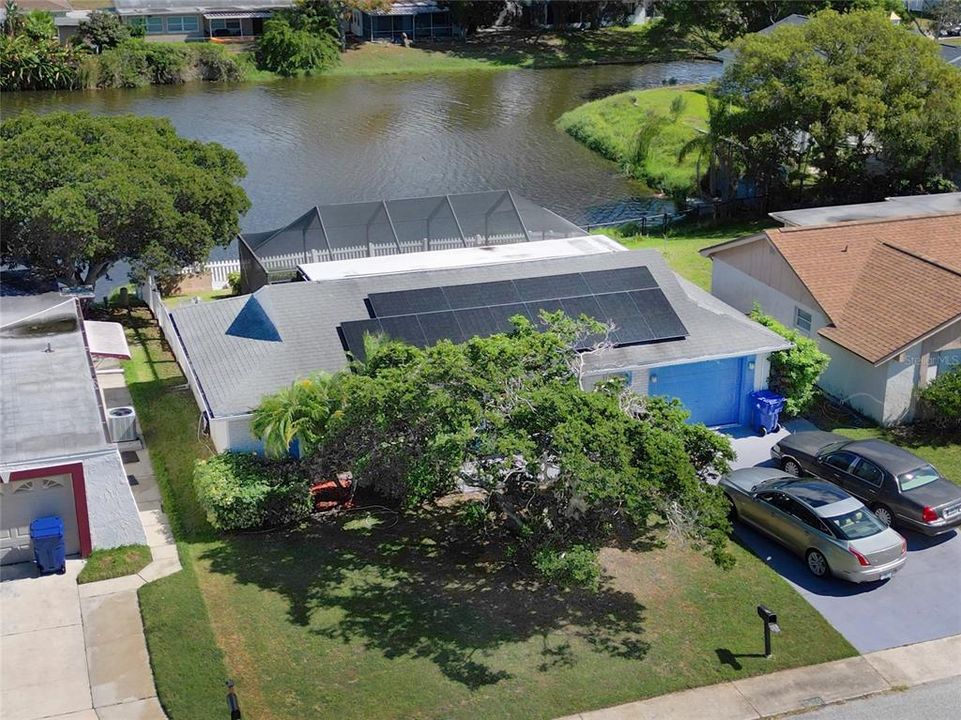 For Sale: $279,000 (2 beds, 2 baths, 1068 Square Feet)