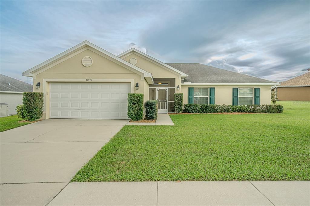 For Sale: $350,000 (4 beds, 2 baths, 1754 Square Feet)