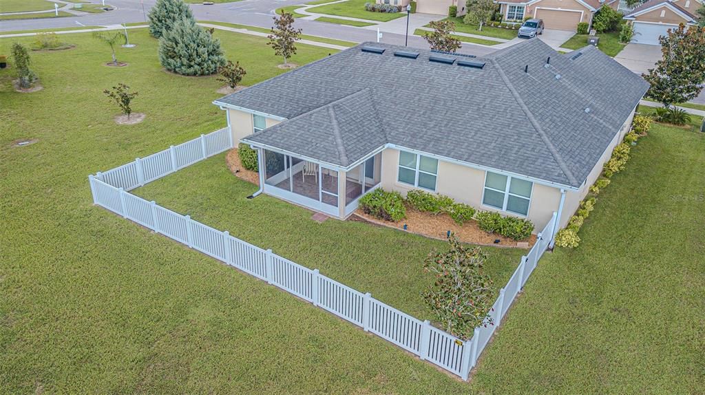 For Sale: $350,000 (4 beds, 2 baths, 1754 Square Feet)