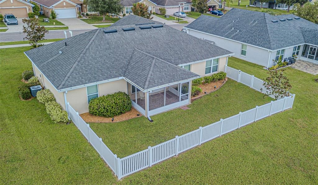 For Sale: $350,000 (4 beds, 2 baths, 1754 Square Feet)