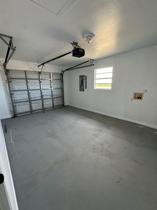 В аренду: $1,695 (3 спален, 2 ванн, 1108 Квадратных фут)