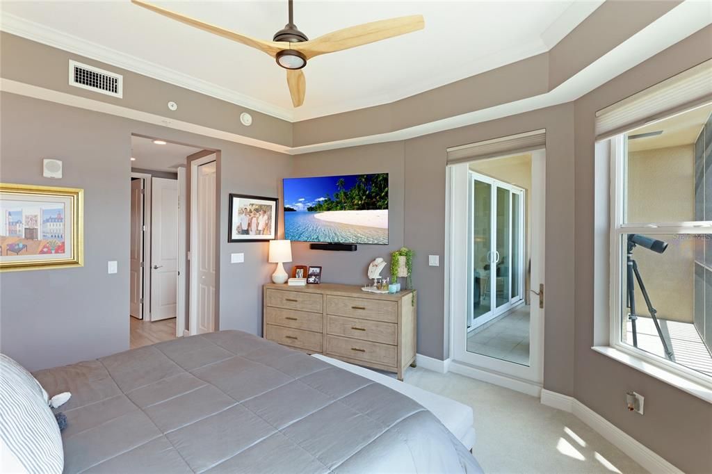 For Rent: $3,350 (2 beds, 2 baths, 1460 Square Feet)