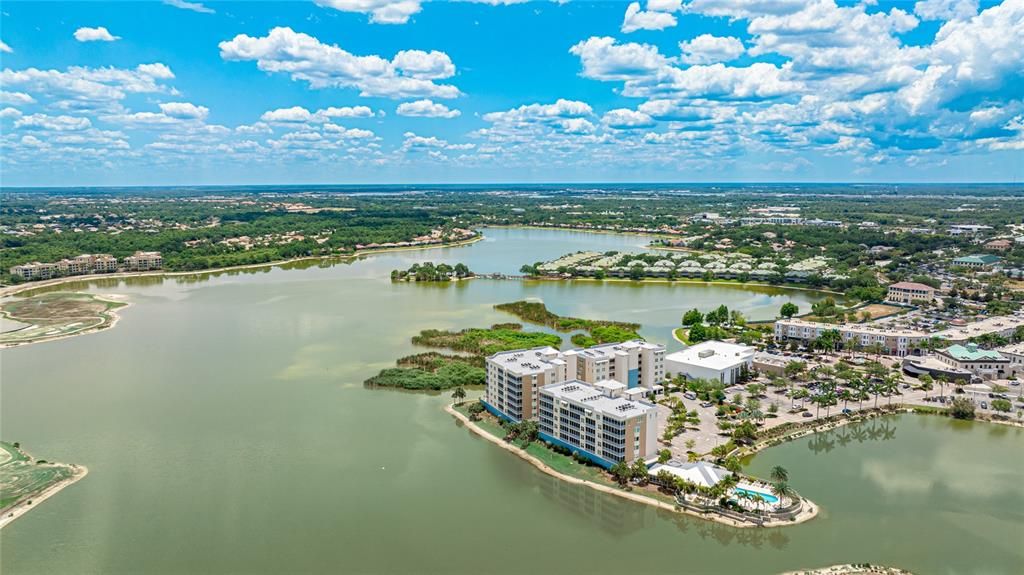 For Rent: $3,350 (2 beds, 2 baths, 1460 Square Feet)