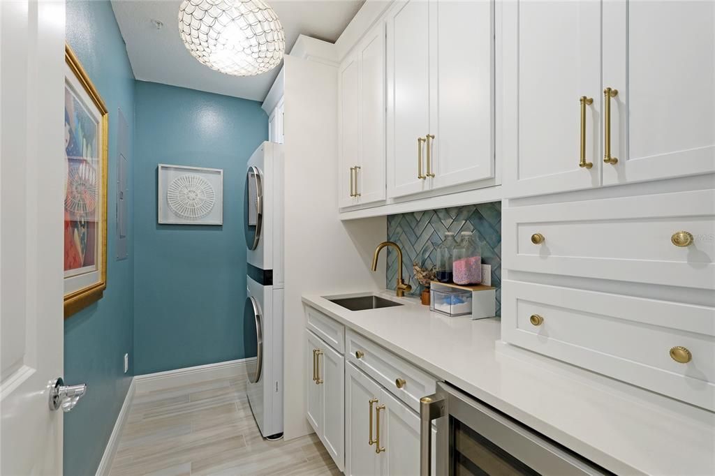 For Rent: $3,350 (2 beds, 2 baths, 1460 Square Feet)