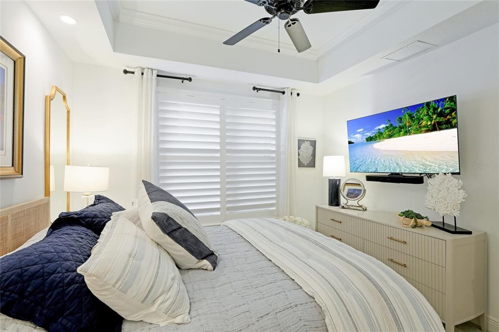 For Rent: $3,350 (2 beds, 2 baths, 1460 Square Feet)