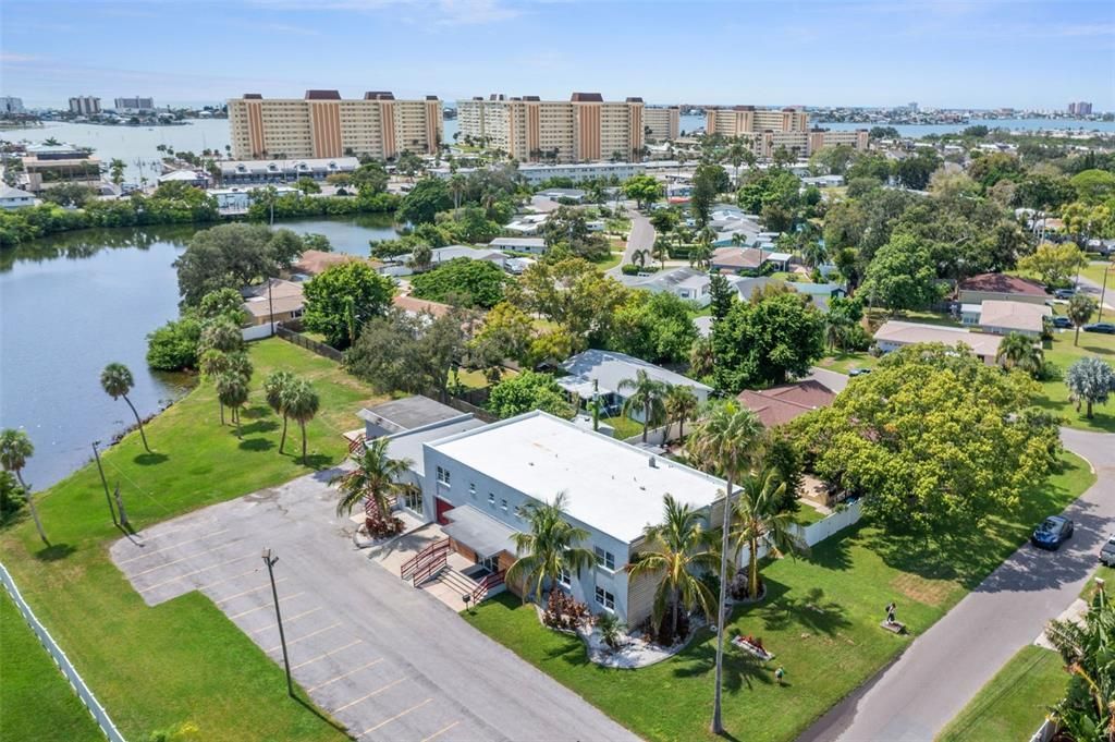 For Sale: $1,950,000 (4 beds, 3 baths, 7040 Square Feet)