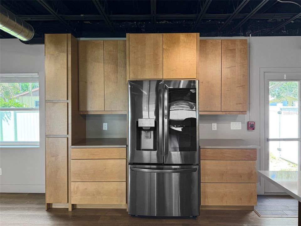 For Sale: $1,950,000 (4 beds, 3 baths, 7040 Square Feet)