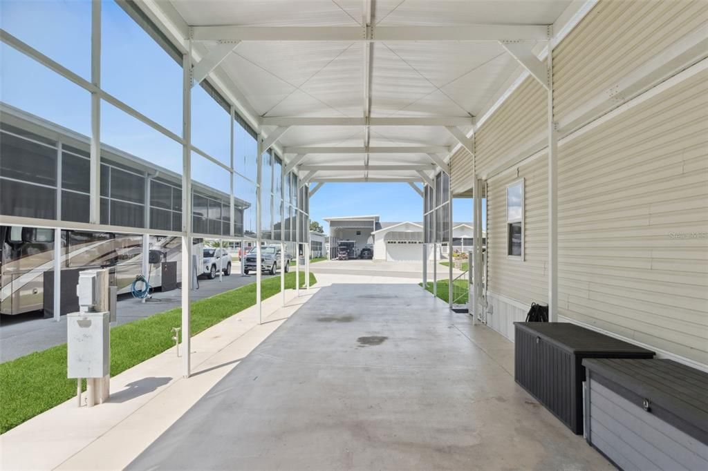 合同活跃: $240,000 (3 贝兹, 2 浴室, 1248 平方英尺)