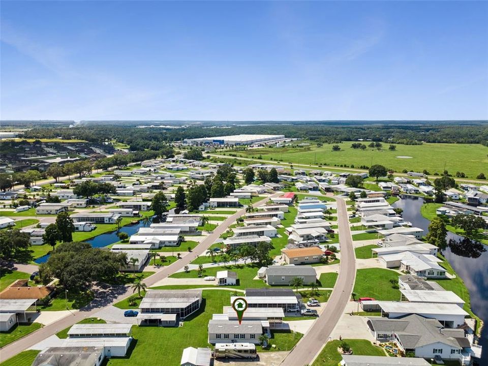 合同活跃: $240,000 (3 贝兹, 2 浴室, 1248 平方英尺)