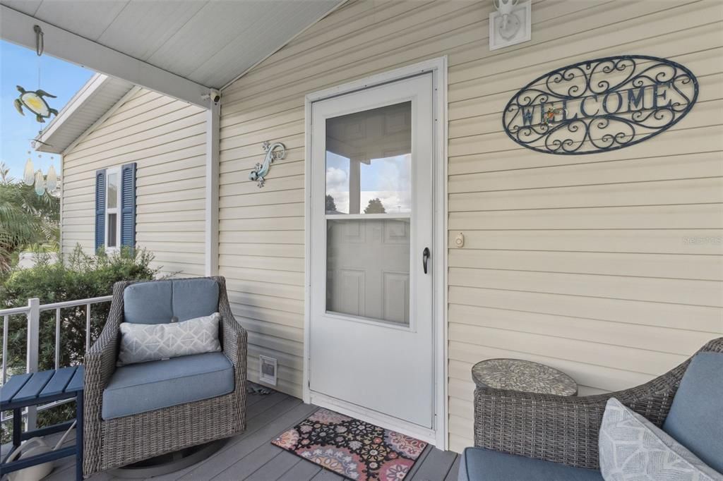 合同活跃: $240,000 (3 贝兹, 2 浴室, 1248 平方英尺)