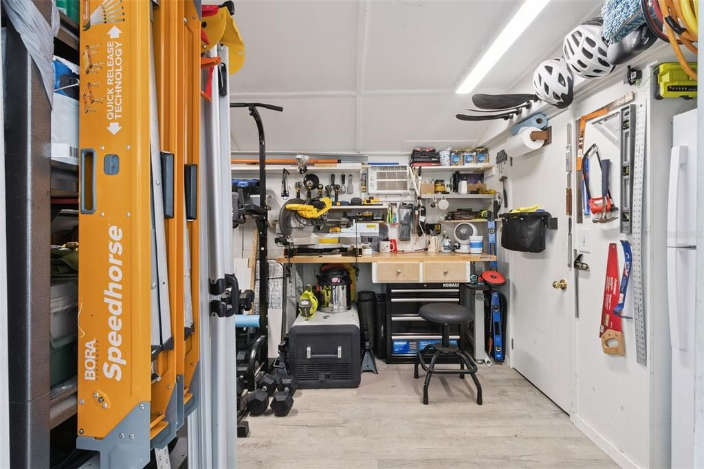 合同活跃: $240,000 (3 贝兹, 2 浴室, 1248 平方英尺)