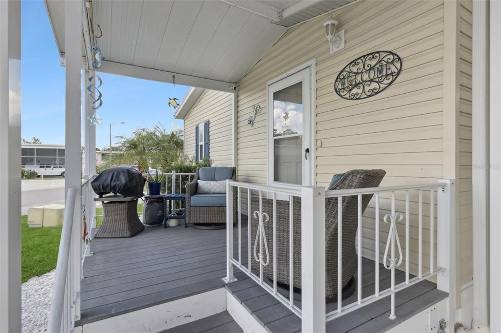 合同活跃: $240,000 (3 贝兹, 2 浴室, 1248 平方英尺)