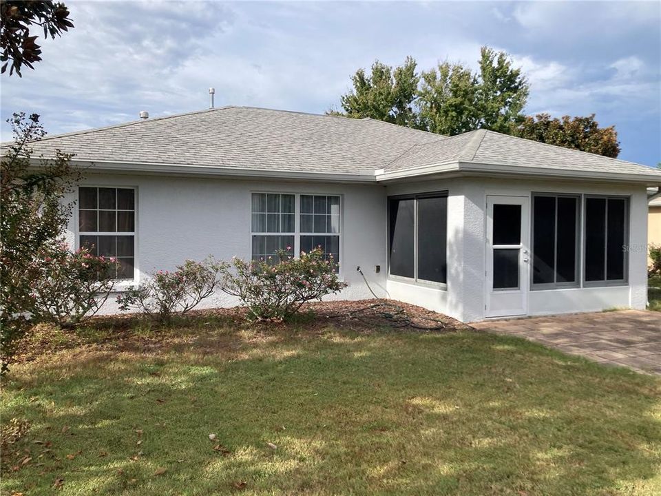 Active With Contract: $187,700 (2 beds, 2 baths, 1319 Square Feet)