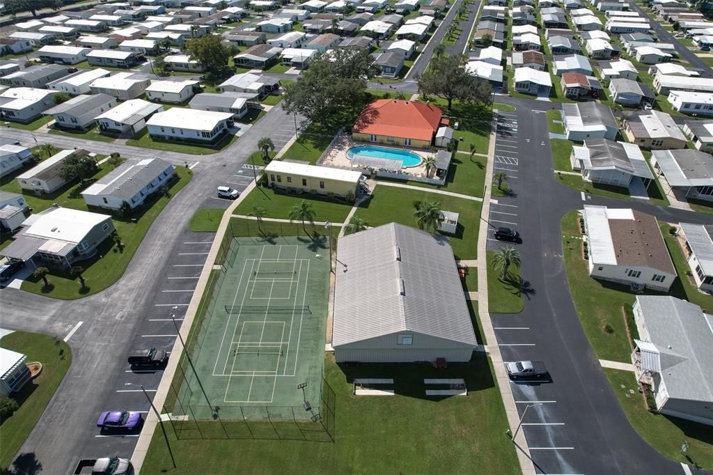 For Sale: $122,000 (2 beds, 2 baths, 1300 Square Feet)