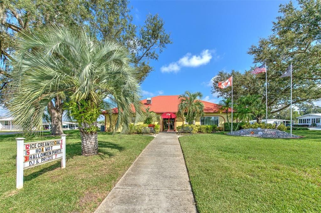 For Sale: $122,000 (2 beds, 2 baths, 1300 Square Feet)