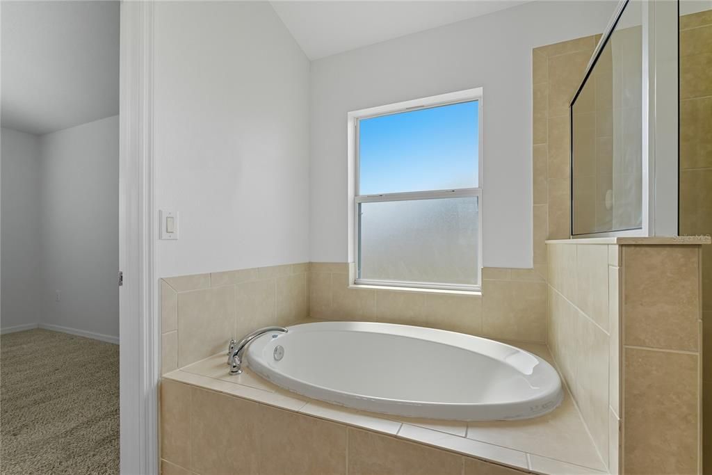 待售: $419,900 (3 贝兹, 2 浴室, 1858 平方英尺)