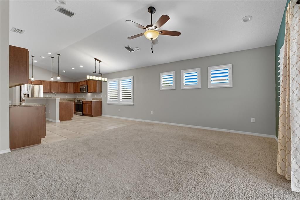 待售: $419,900 (3 贝兹, 2 浴室, 1858 平方英尺)