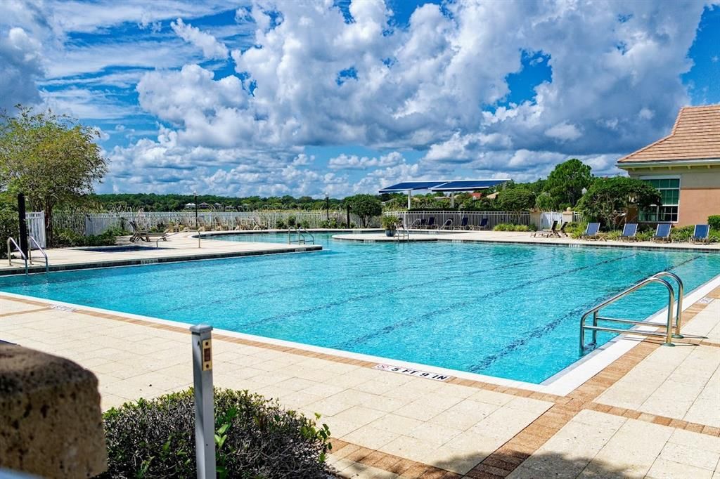 En Venta: $939,500 (3 camas, 3 baños, 3390 Pies cuadrados)