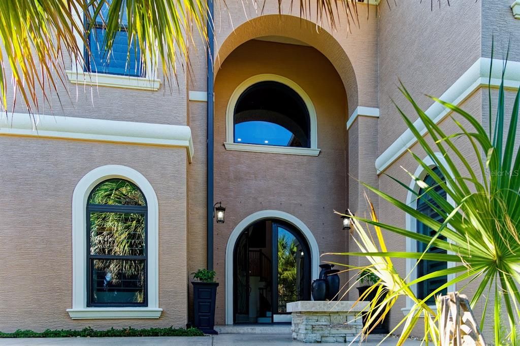 En Venta: $939,500 (3 camas, 3 baños, 3390 Pies cuadrados)