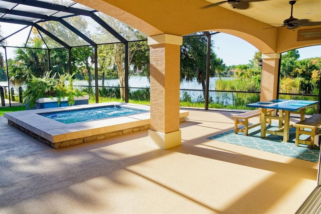 En Venta: $939,500 (3 camas, 3 baños, 3390 Pies cuadrados)