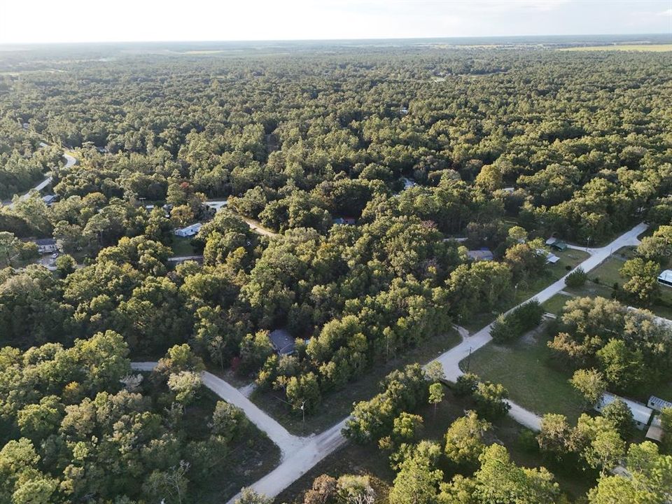 На продажу: $19,000 (0.69 acres)