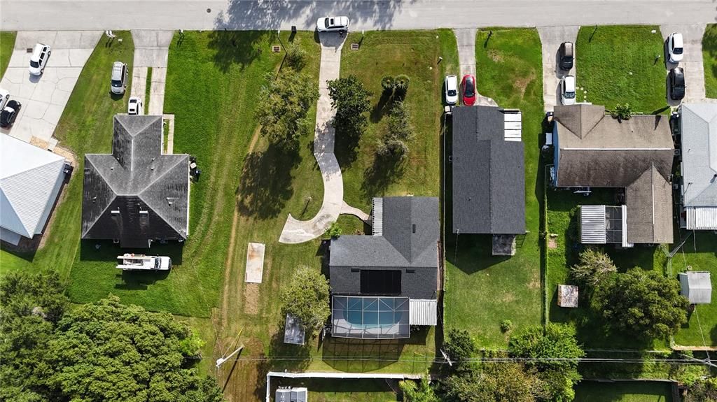 Под контрактом: $349,999 (4 спален, 2 ванн, 1544 Квадратных фут)