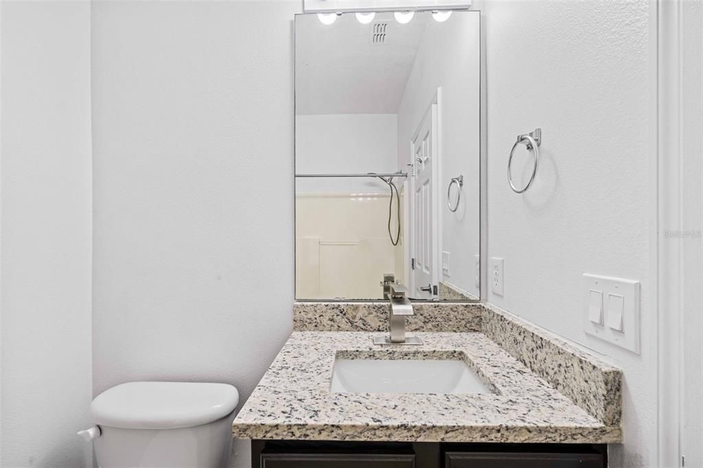 En Venta: $299,000 (3 camas, 3 baños, 1503 Pies cuadrados)