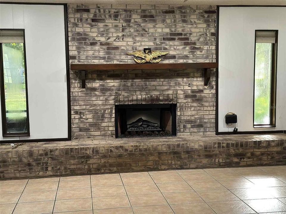 待售: $339,900 (3 贝兹, 2 浴室, 2088 平方英尺)