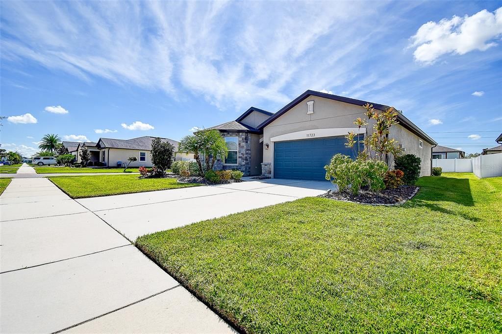 待售: $375,000 (3 贝兹, 2 浴室, 1704 平方英尺)