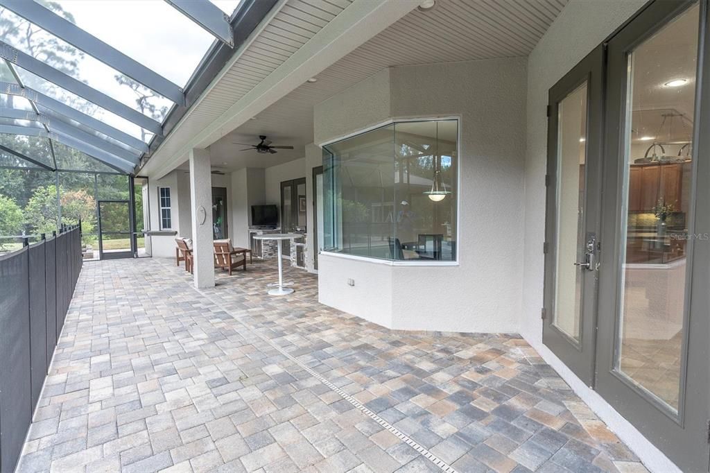 For Sale: $1,599,999 (4 beds, 4 baths, 4220 Square Feet)