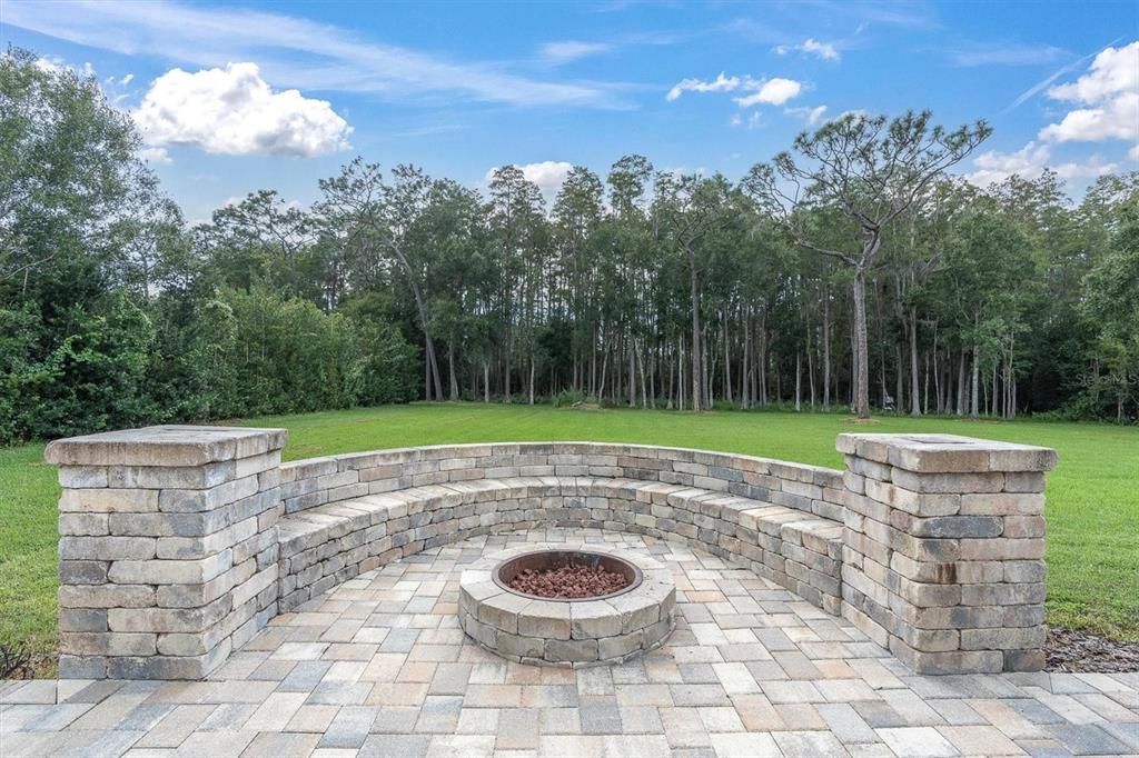 For Sale: $1,599,999 (4 beds, 4 baths, 4220 Square Feet)