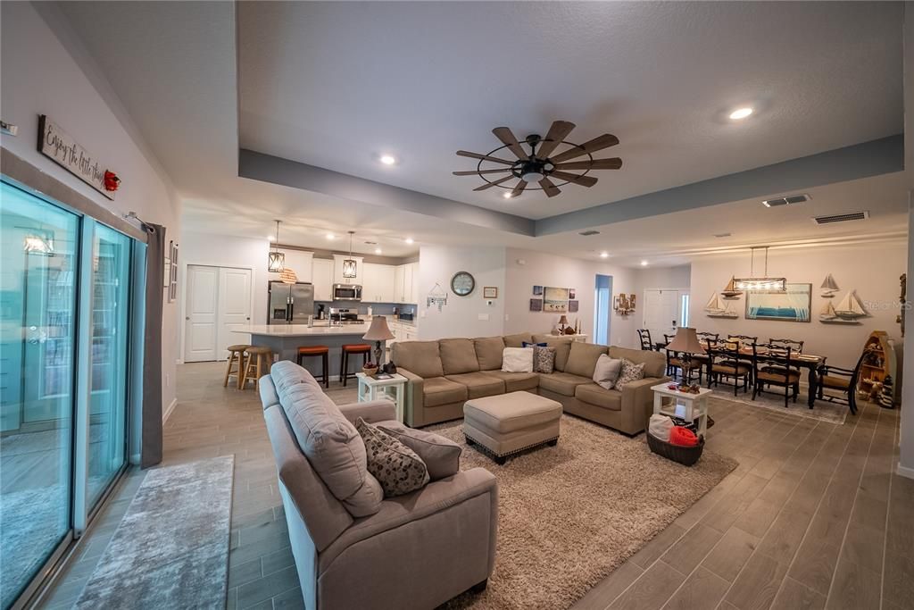 For Sale: $404,900 (4 beds, 2 baths, 2268 Square Feet)