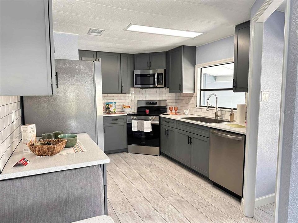 En Venta: $185,000 (2 camas, 2 baños, 1274 Pies cuadrados)