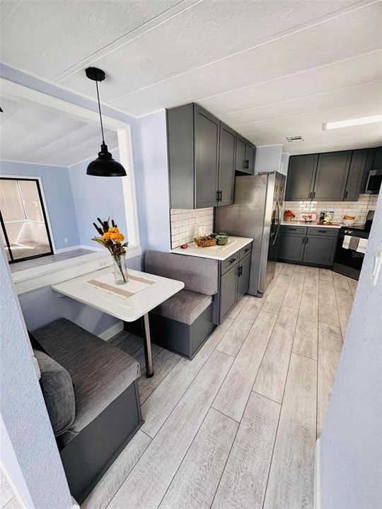 En Venta: $185,000 (2 camas, 2 baños, 1274 Pies cuadrados)