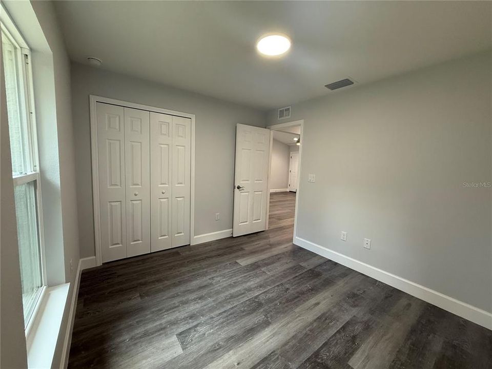 В аренду: $1,695 (3 спален, 2 ванн, 1127 Квадратных фут)