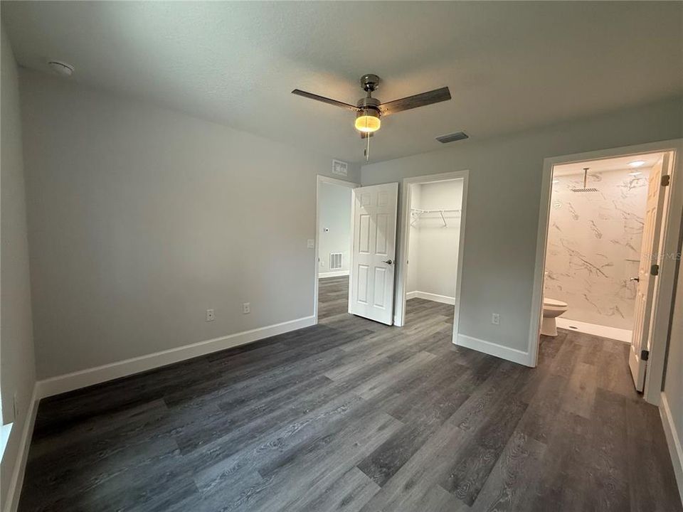 В аренду: $1,695 (3 спален, 2 ванн, 1127 Квадратных фут)