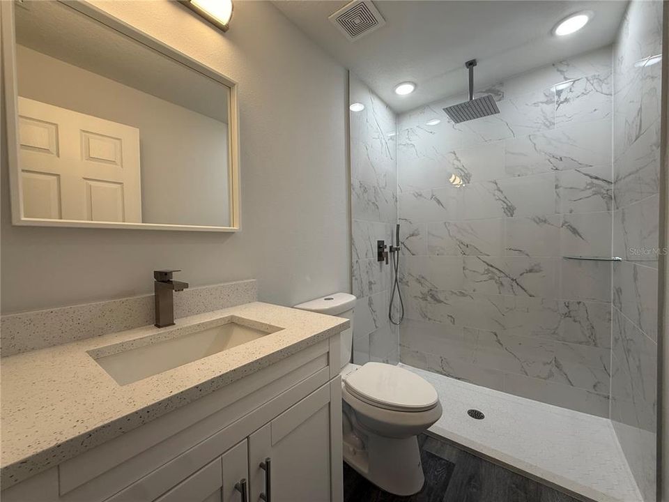 В аренду: $1,695 (3 спален, 2 ванн, 1127 Квадратных фут)