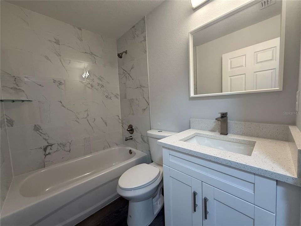 В аренду: $1,695 (3 спален, 2 ванн, 1127 Квадратных фут)