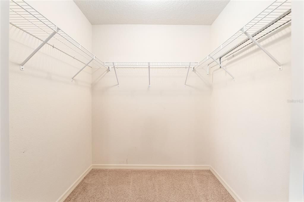 En Venta: $549,000 (3 camas, 2 baños, 2096 Pies cuadrados)