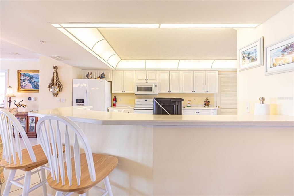 For Sale: $749,900 (3 beds, 3 baths, 2377 Square Feet)