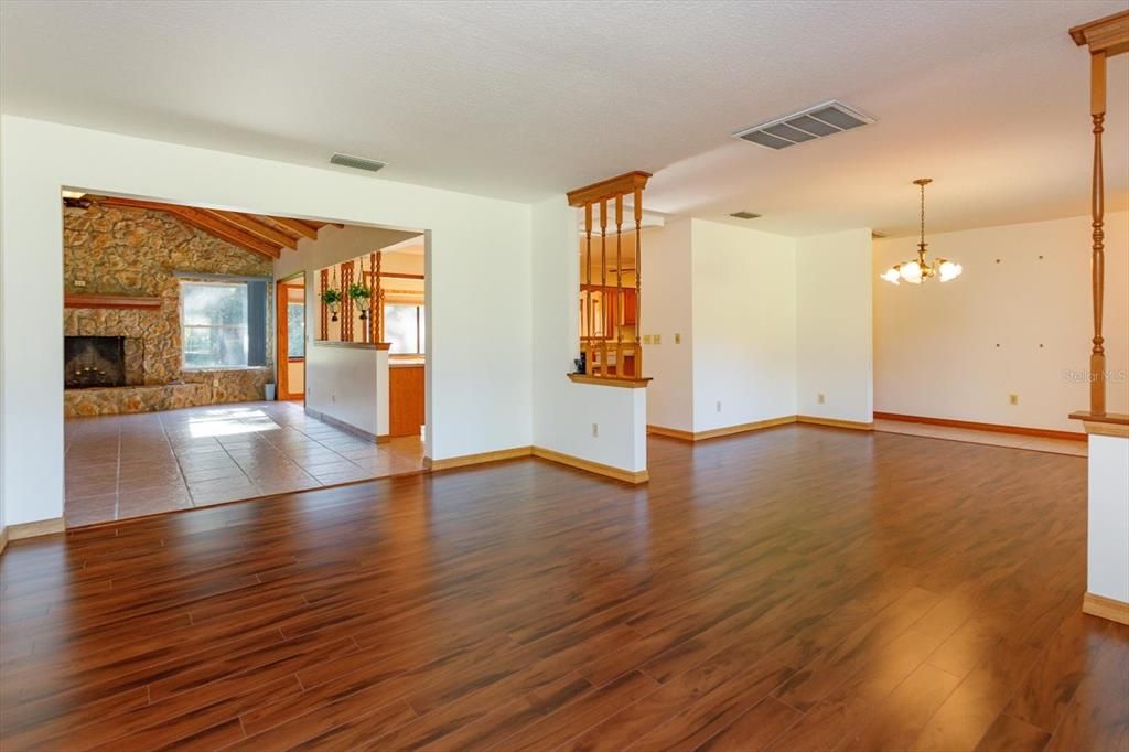 На продажу: $794,900 (3 спален, 2 ванн, 2973 Квадратных фут)