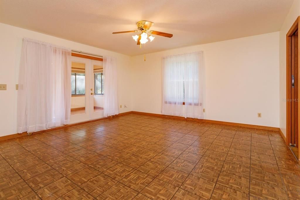 На продажу: $794,900 (3 спален, 2 ванн, 2973 Квадратных фут)