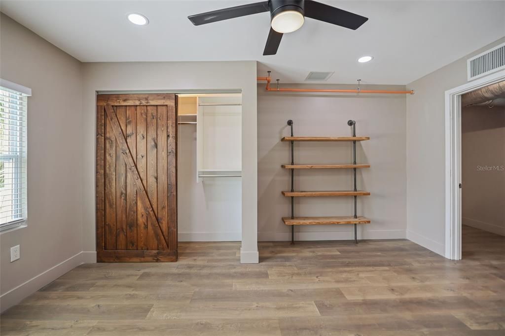 For Sale: $1,950,000 (0 beds, 0 baths, 7040 Square Feet)