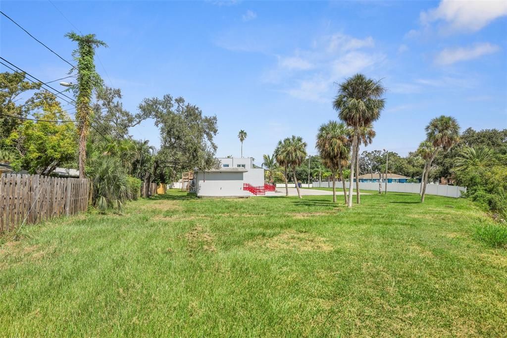 For Sale: $1,950,000 (0 beds, 0 baths, 7040 Square Feet)